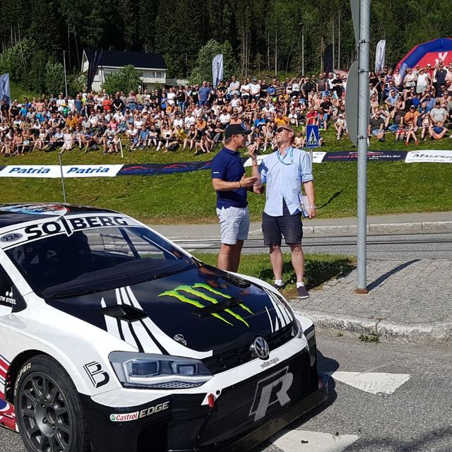 Petter Solberg med bil